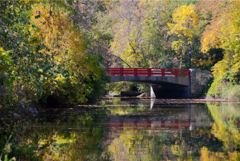 秋天的红桥